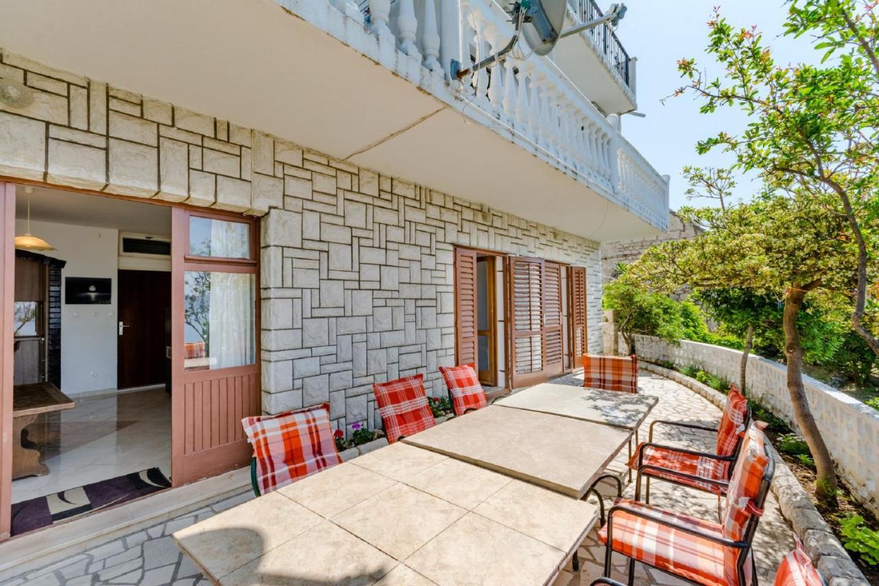 Villa Kosa Brela Bagian luar foto